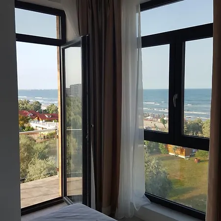Apartment 911 Mamaia