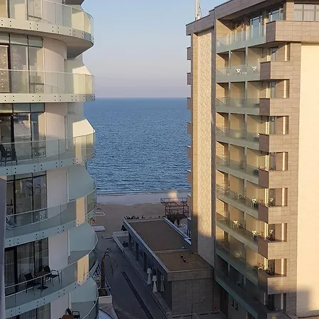 911 Apartment Mamaia
